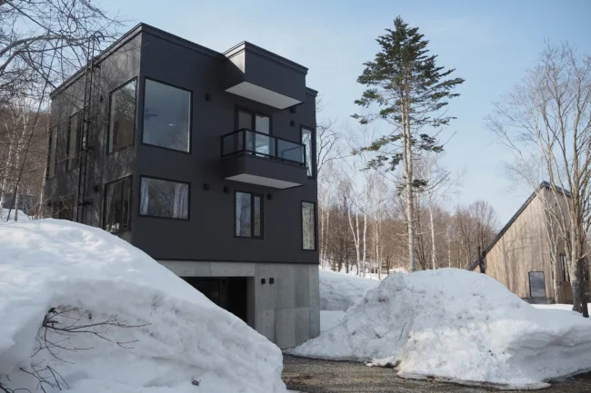 Ebisu House Completed Construction Photos in in the Snow