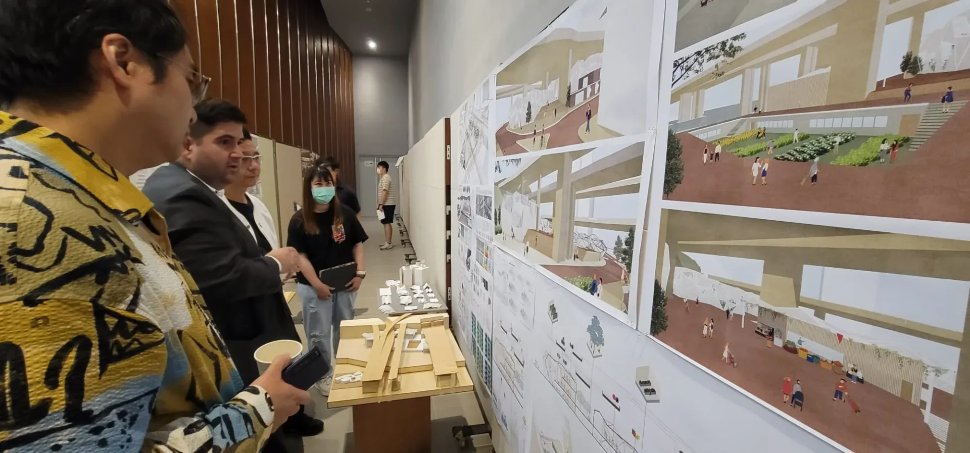 คณะกรรมการตัดสินระดับปริญญาโทด้านสถาปัตยกรรมศาสตร์วิทยาลัย Chu Hai